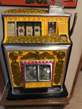 Watling Nickel Treasury Slot Machine - With U.S. Coin Castings - Mint!