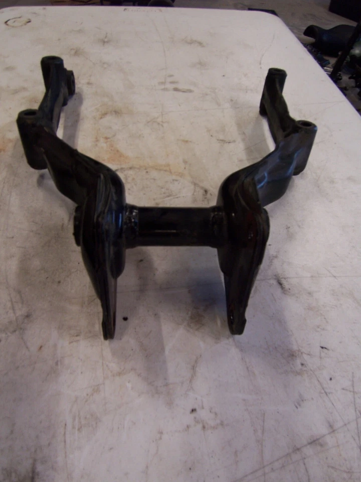 1980-1982 Honda CX500 CX500C front subframe motor frame - Image 3 of 4