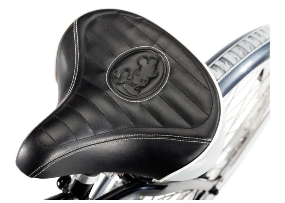 limited edition mickey mouse beach crusier - Image 4 of 4