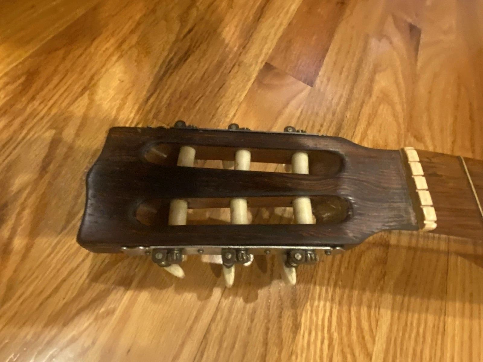 Picture 18 of 24