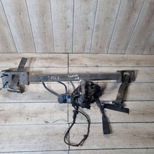 Mercedes-Benz E W211 2005 AHK Anhängerkupplung komplett TAD21605