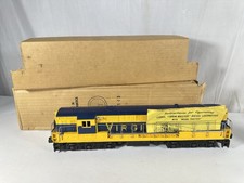High-Grade Lionel Original Postwar BOXED #2331 Virginian FM Diesel!