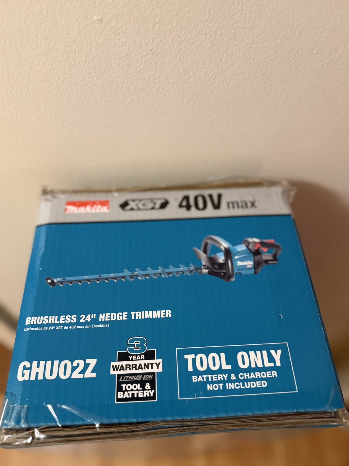 Makita XGT 40V max Brushless Cordless 24 in. Hedge Trimmer (Tool Only)