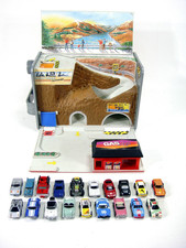 Vintage 1980-90s Micro Machines GAS CAN SHOP Vehicles Cars Trucks
