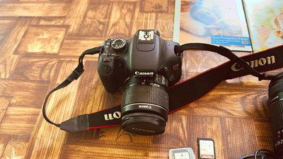 Canon EOS Rebel T6 DSLR Camera Bundle w/ EF-S 18-55mm & 55-250mm Lenses. 