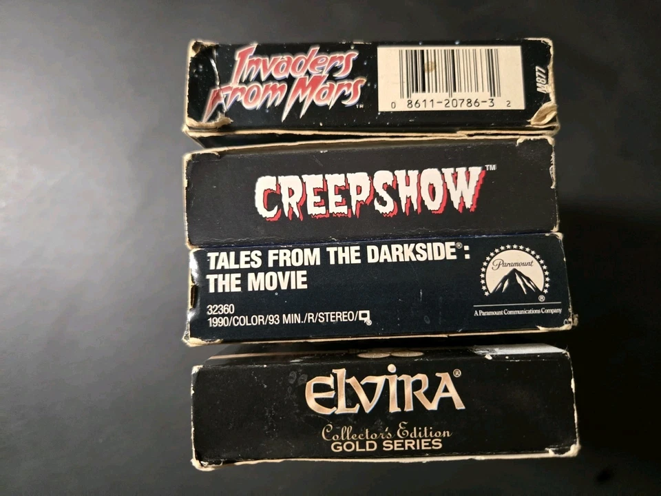 Lot of 4 Horrer VHS movies. Elvira, Creepshow, Invaders from Mars tales from dar Foto 4 de 4
