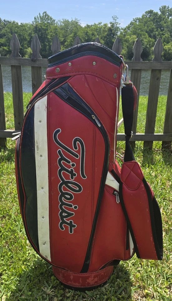 Titleist Staff Bag Limited Edition America 5 Way Divider Single Strap Midsize - Image 2 of 4