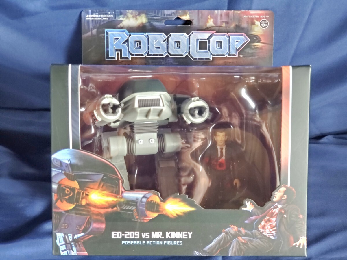ReAction SUPER7 ROBOCOP ED-209 & MR. KINNEY Super 7 Reaction ReAction SUPER7 ROBOCOP ED-209 & MR. KINNEY Super 7 Reaction