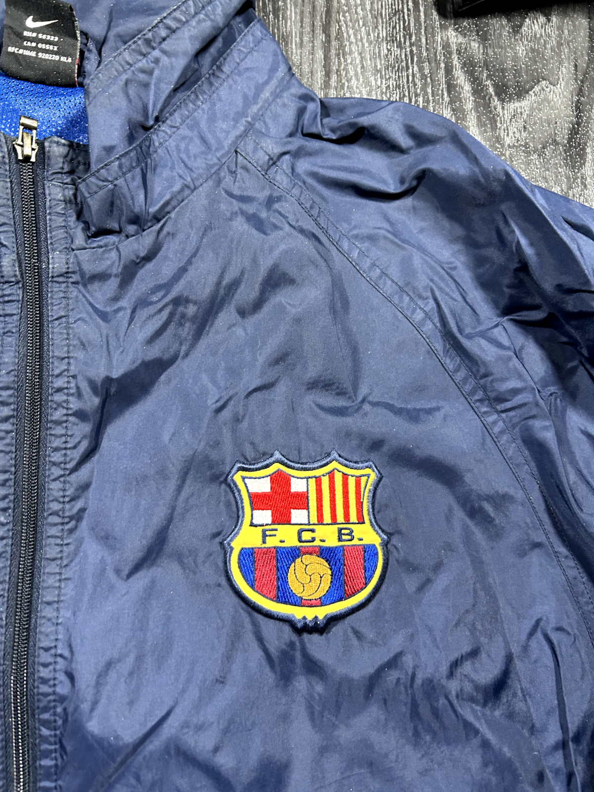 SACAI X NIKE Giacca antipioggia uomo grande originale originale Nike Barcelona 2000 2001