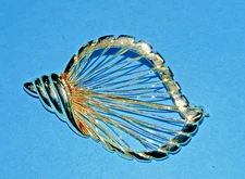 Wire Seashell Brooch Gold Tone 1.75" inches