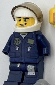 Lego City Police Lot Minifigures Cars Parts 4436 60136 60138 60173 60174 60175