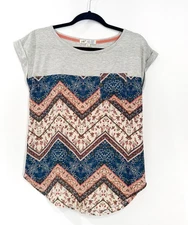 Jolt Top Womens Juniors Tshirt Size Small Blue / Grey Floral Zigzag Print Tee