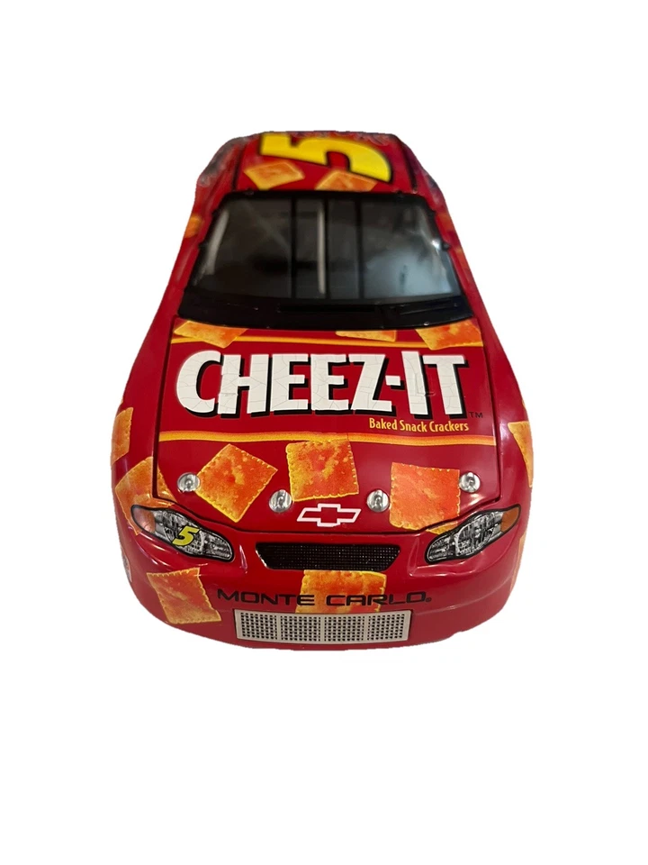 Terry Labonte #5 2002 Monte Carlo Kellogg's Cheez-It 1/24 Die Cast in Box - Image 2 of 4