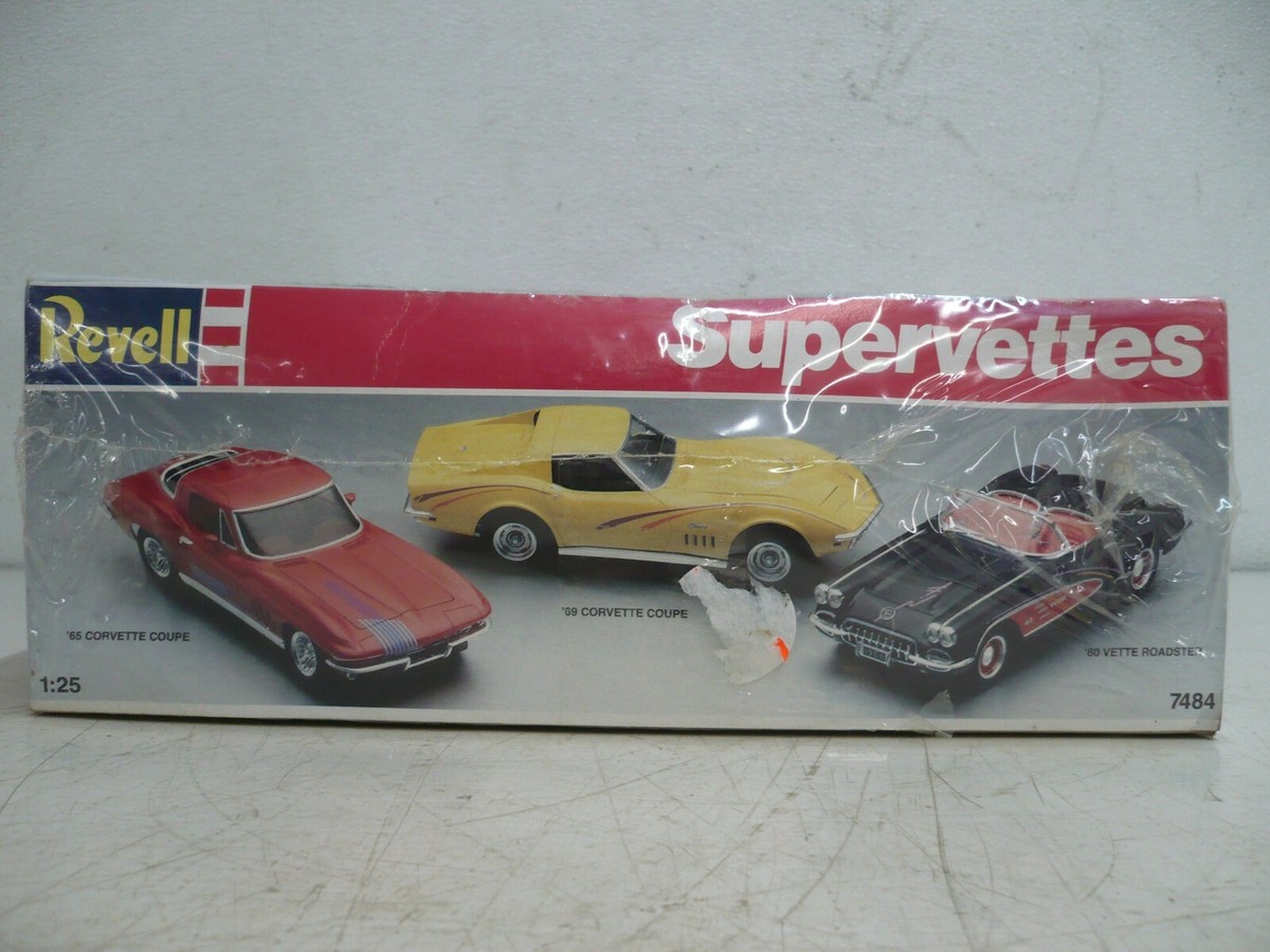 1/25 REVELL '60 '65 '69 CORVETTE SUPERVETTES MODEL KIT 7484 SEALED