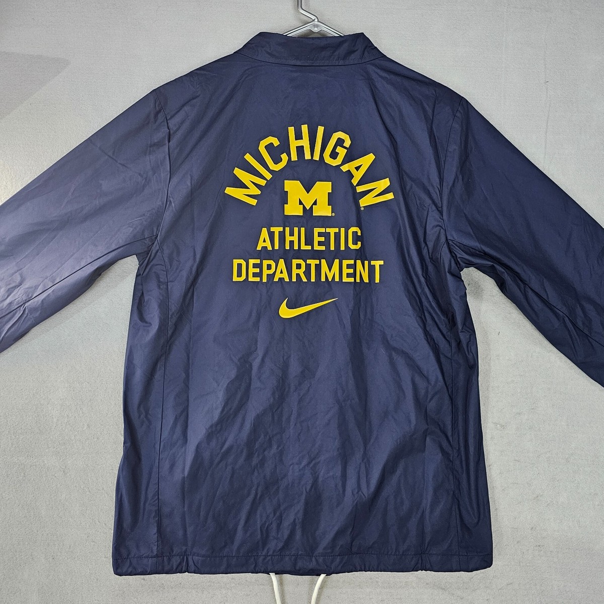 Nike Michigan Wolverines Coaches Button Jacket Repel FJ8935-419
