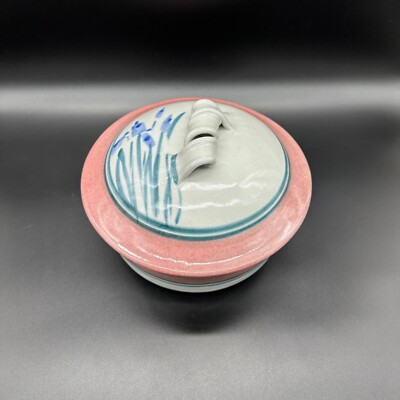 Vtg Art Pottery Casserole Dish Tortilla Warmer Signed MH Tom Mason Susan Holder