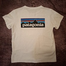 Patagonia T Shirt Youth Small Light Grey