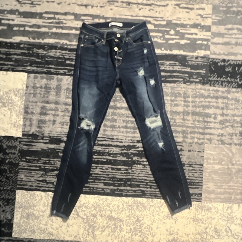 KanCan Women's Skinny Dark Wash Blue Denim Jeans Distressed Button Solid 26