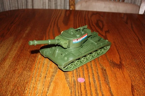 Vintage Ideal Army #81 Main Battle Tank with Machine Gun - Marx, MPC, Timmee