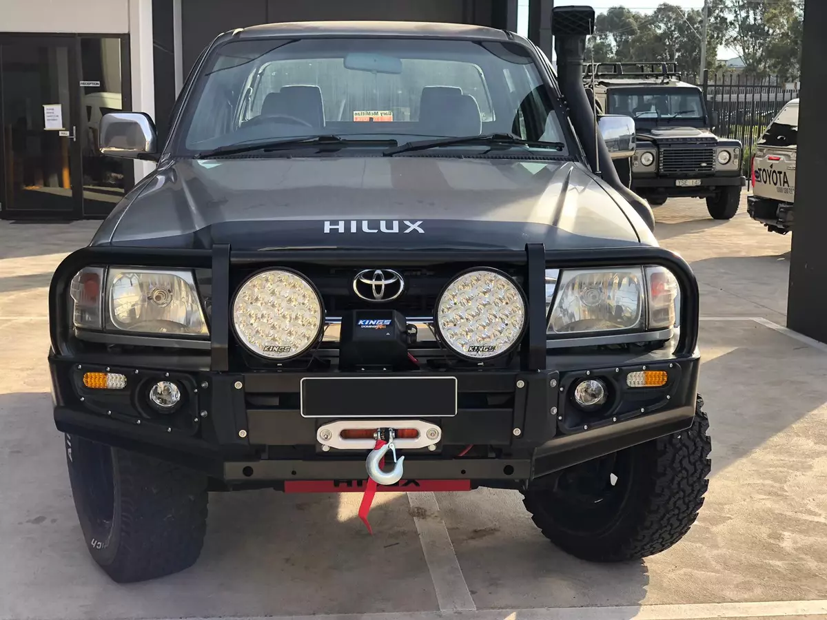 2001 clearance hilux bullbar
