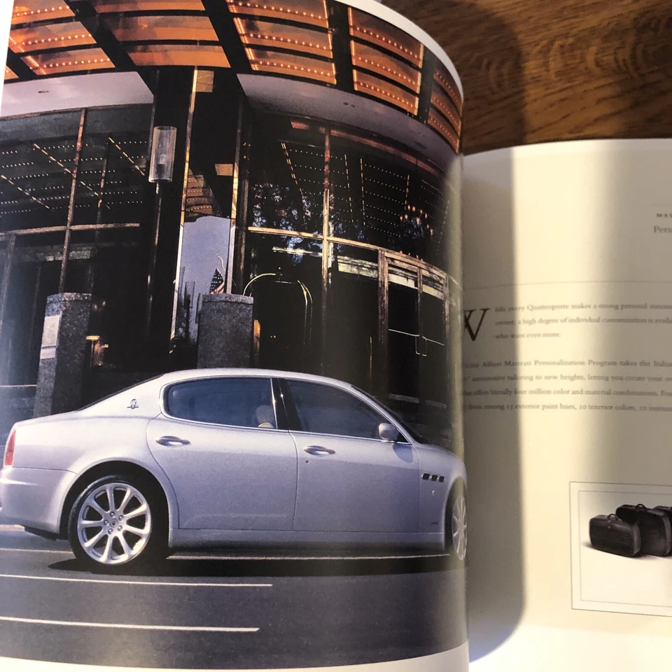 vintage 2004 Maserati Quattroporte showroom brochure - Image 2 of 4