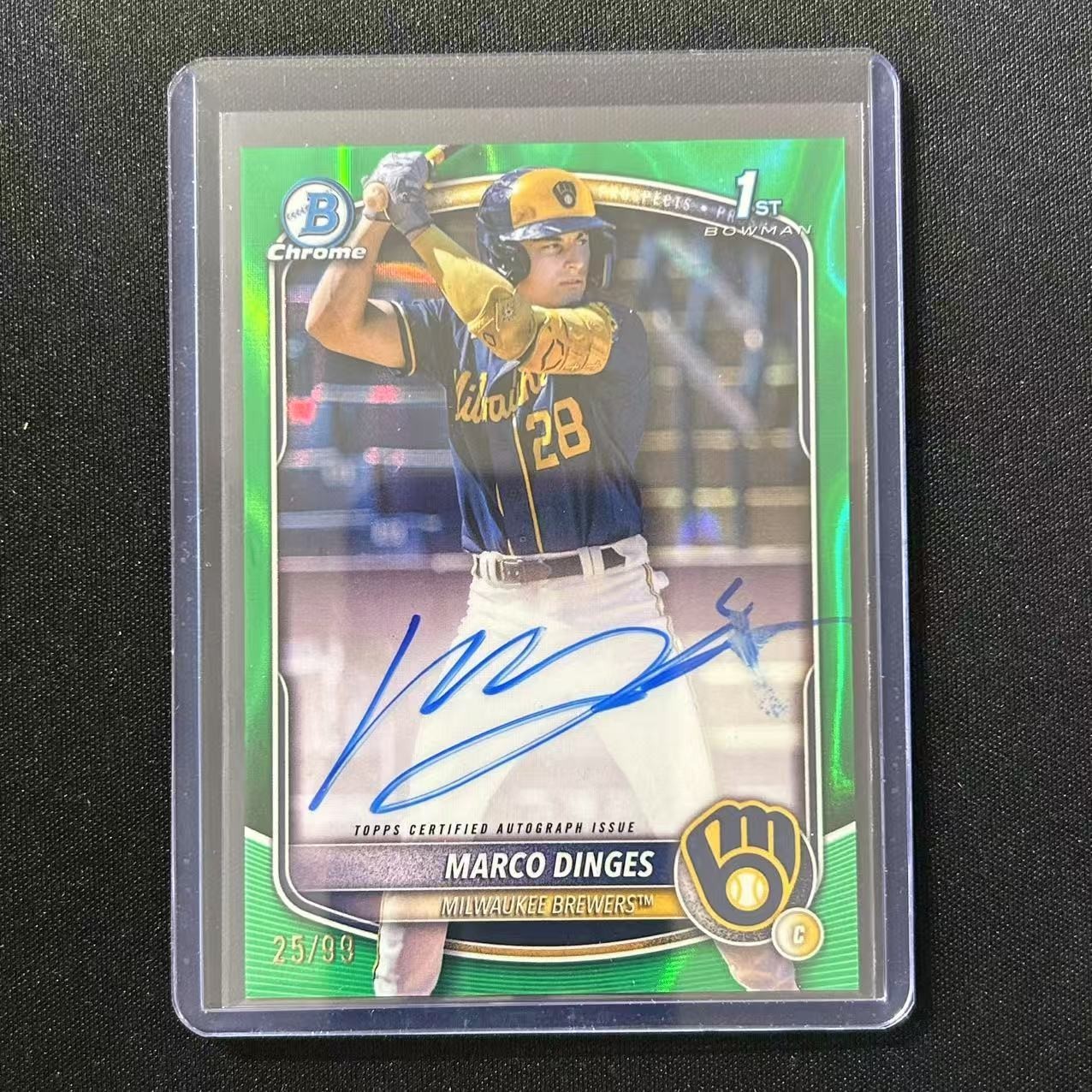 ☕️2025 BOWMAN CHROME BASEBALL PROSPECT 1ST AUTO GREEN LAVA /99 MARCO DINGES