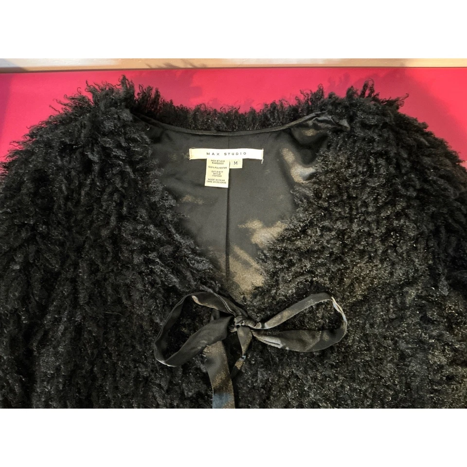 Max Studio женщин черный искусственного меха Болеро куртка Sz M кудрявый укороченный галстук спереди богемное - Изображение 4 из 4