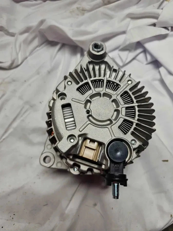 Alternador para Ford Edge 2007-2014 Fusion 2010-2012 Taurus 2008-2012 8G1T10300AC Foto 3 de 4