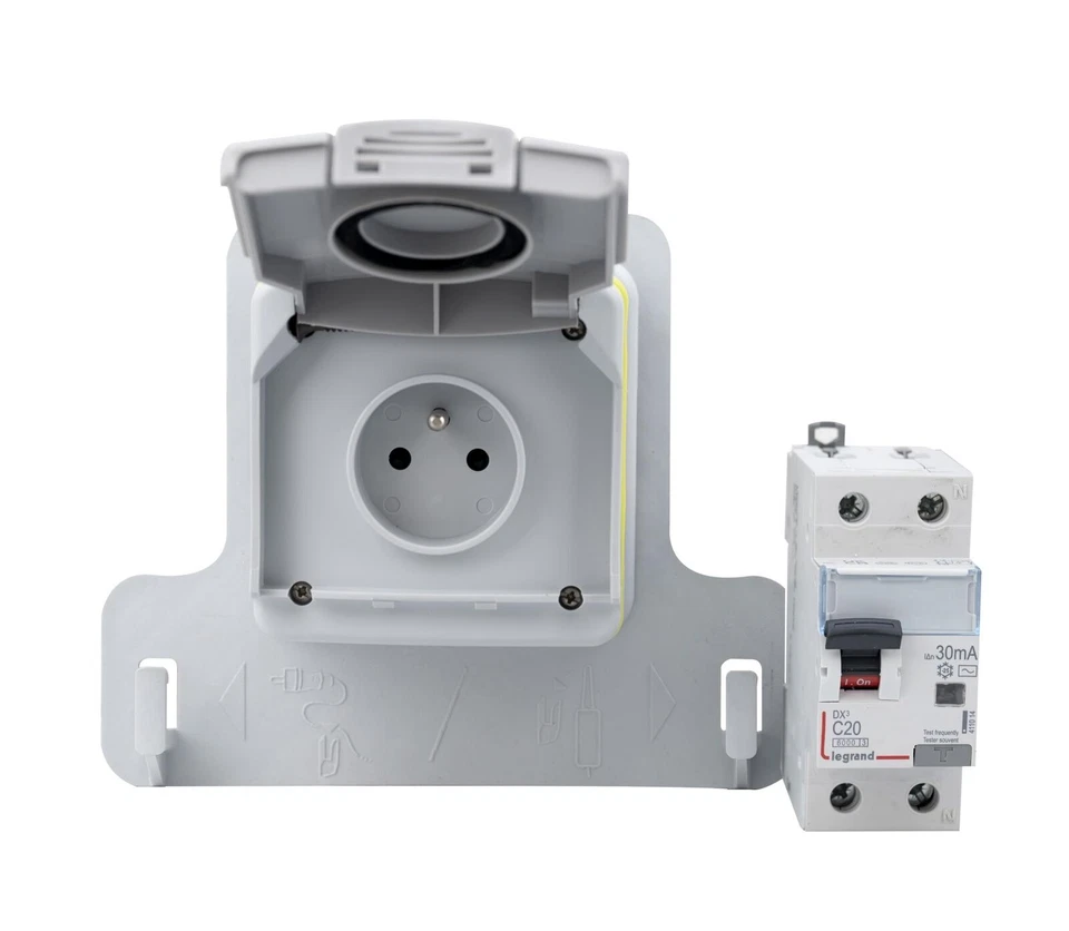 Prise française pour voitures électriques avec prise de charge IP54 et... - Photo 3/4