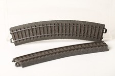 Märklin H0 C-Gleis 24130  2x Trenngleis durc...