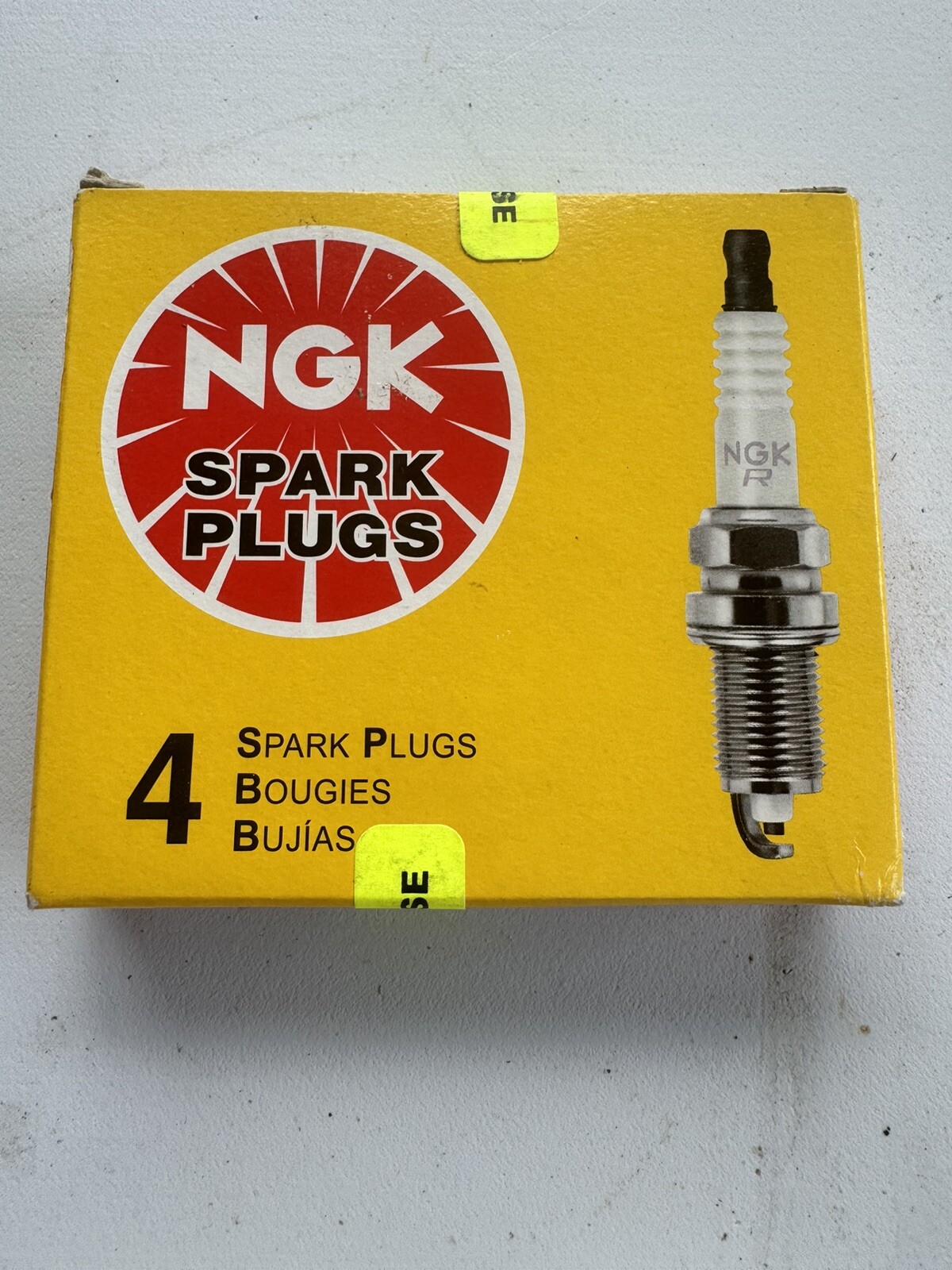 NGK 7022 BPR6HS Standard Spark Plug Lot Of 4 New In Box