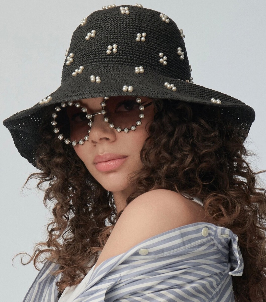 LELE SADOUGHI NWT AUTHENTIC JET CLUSTER RAFFIA WOVEN BUCKET FAUX PEARL H… Lele Sadoughi Women main image 3