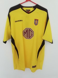 aston villa yellow kit