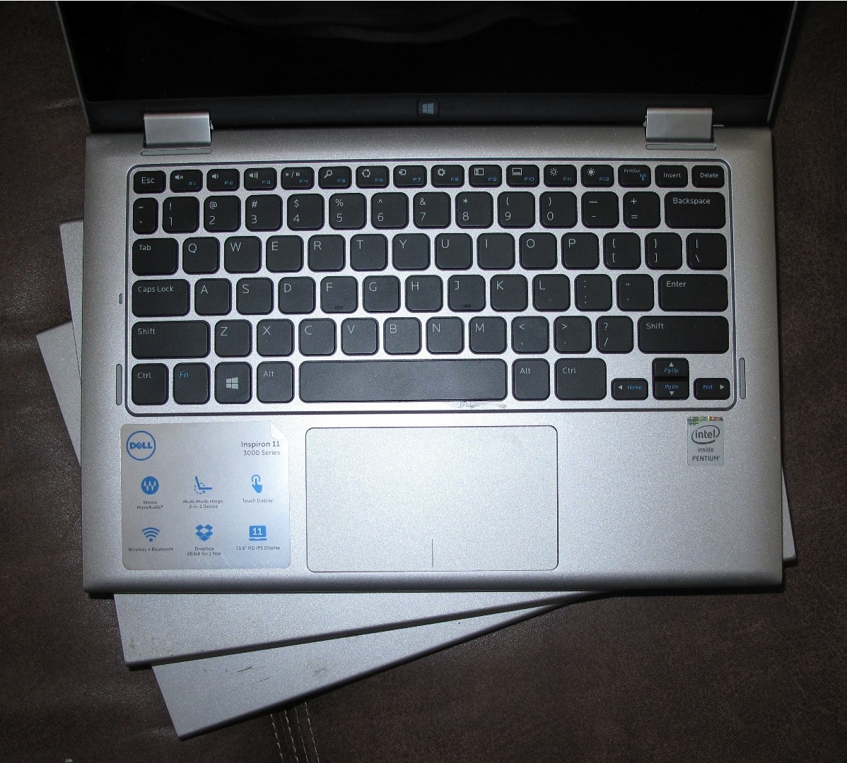 DELLノートパソコン Inspiron11 3000Series Dell Inspiron 11 3000 Series 2-in-1 (3147) Review | PCMag