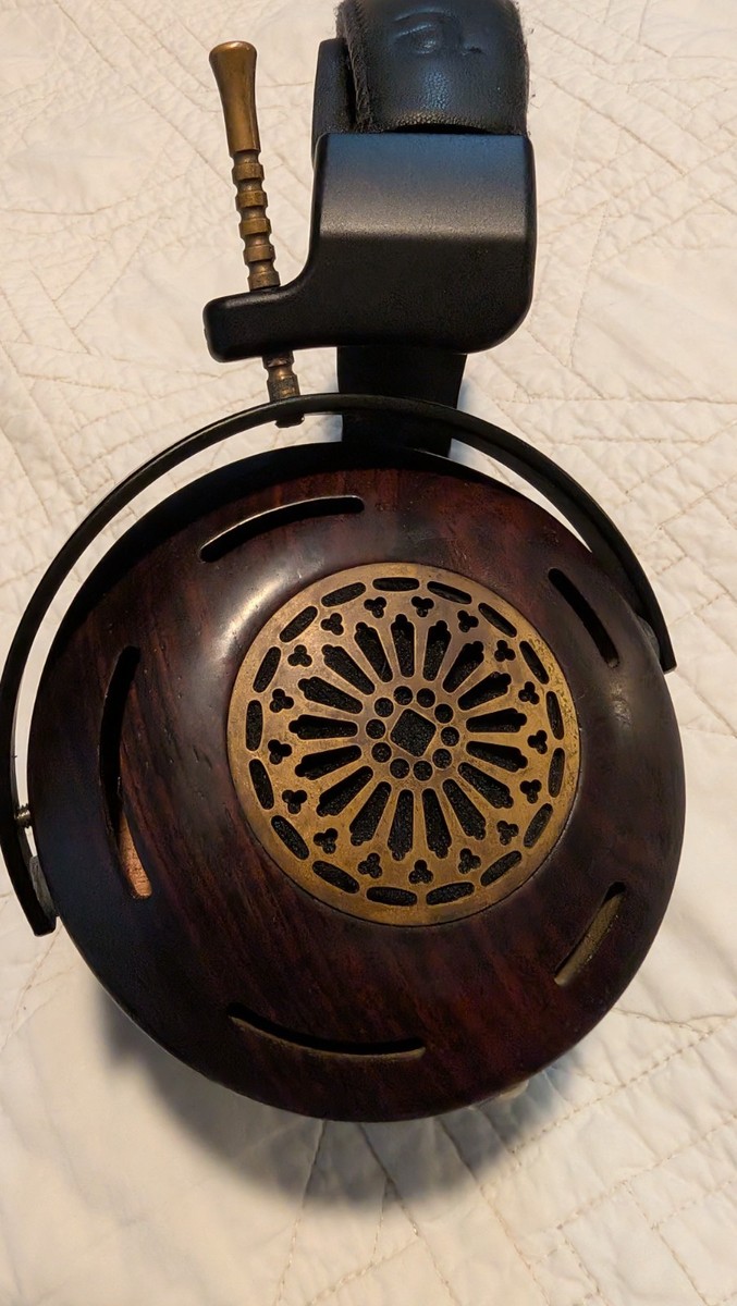 ZMF Auteur Original Open-Back Headphones with ZMF Cables and Hard