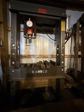 Ramco Rp55 55ton Hydraulic Shop Press With Table And Dies
