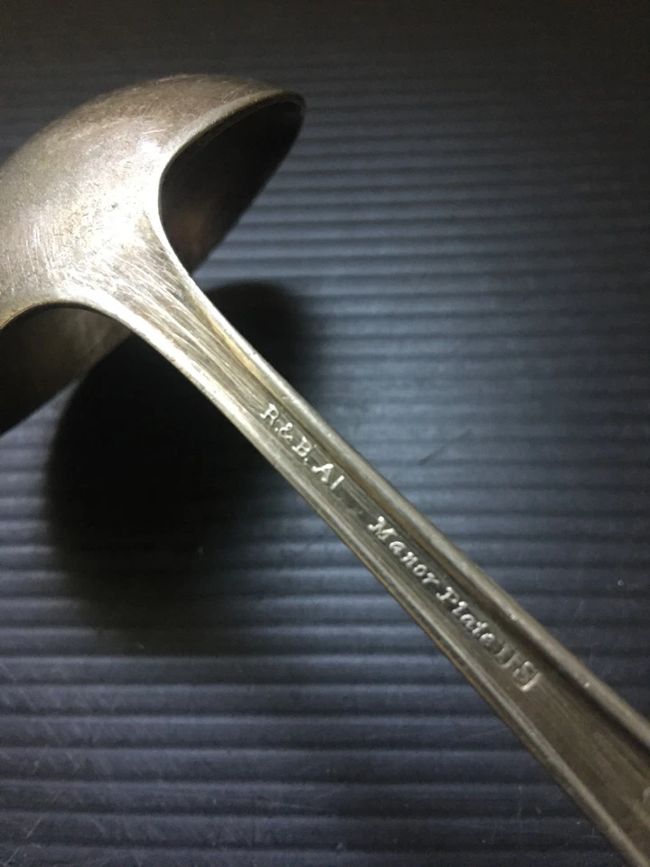 Vintage Silver Plated R.& B. A1 Manor Plate Ornate Serving Ladle 6"L x2.25"W - Image 3 of 4