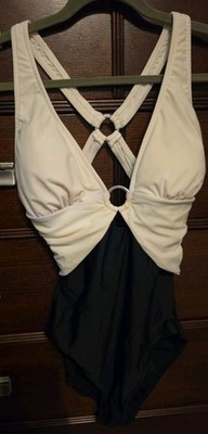 VENUS 1-Piece Swimsuit 12 Black White Removable Pads Criss Cross Back Straps