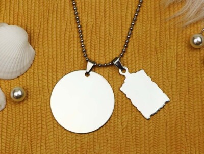 Customized Photo Name Necklace Engraved Logo Pendant with Chain Couple Necklaces