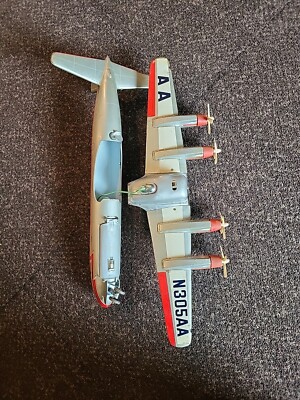 Line Mar Toys AMERICAN AIRLINES Battery Powered Tin Friction Props
