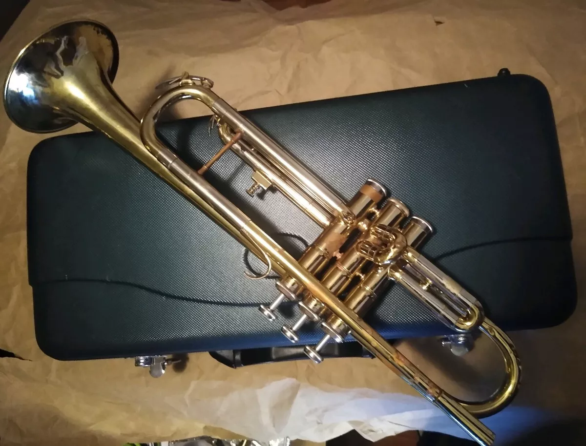 Boosey & Hawkes Besson London 600 trumpet w/ case & MP, England, Good Condition