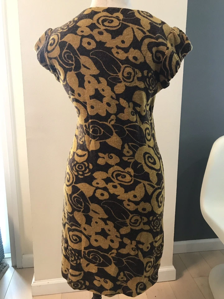 Mini Vestido Suéter Talla M Marrón y Mostaza Foto 2 de 4