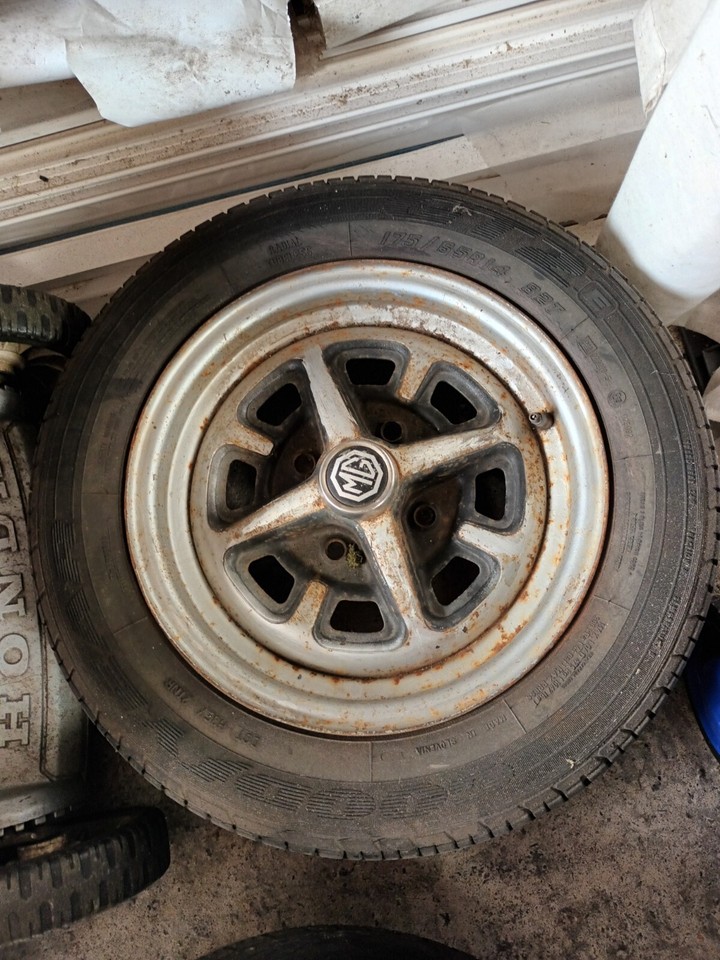 mgb wheels and tyres eBay