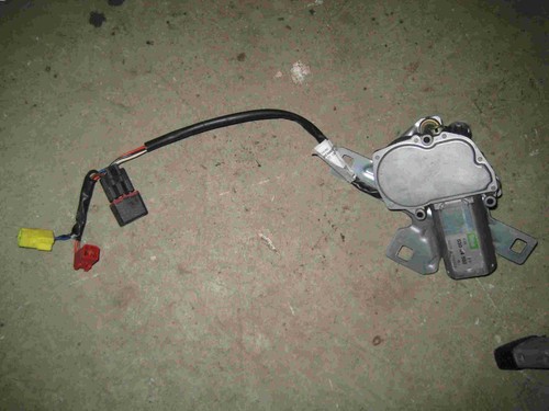 Scheibenwischermotor Hinten  Peugeot 106 1 C/1 A 53004502