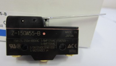 One New Omron Z-15GW55-B Micro Switch Z15GW55B Free Shipping