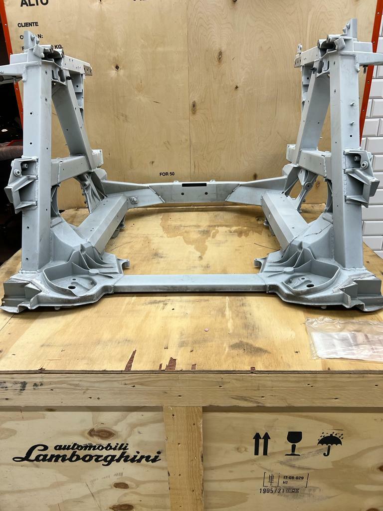 LAMBORGHINI Huracan hinterer rahmen chassis rear frame 4T8813031K