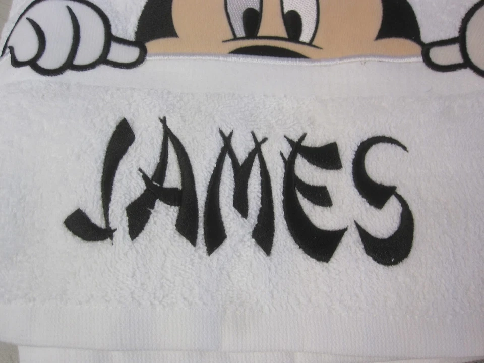 Toalla de baño Walt Disney Mickey Mouse (James) 48" x 24" - Nueva con etiqueta Foto 3 de 4
