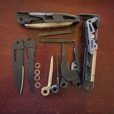 Parts from Leatherman MUT (Military Utility Tool): 1 Part for repair or mod