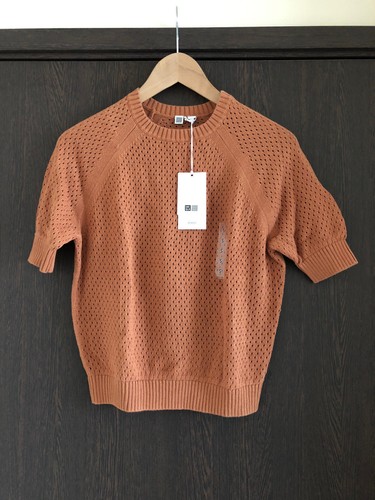 UNIQLO U Women Brown Crew Neck Sweater 