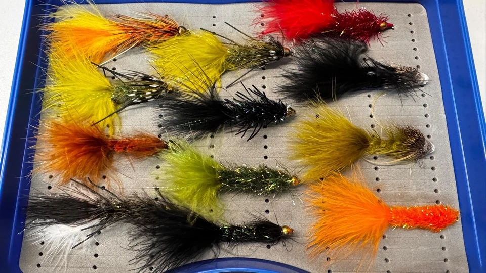 22 Hecht Streamer in der Box, Fliegenfischen, Angeln, Fischen, Forelle, Saibling - Bild 4 von 4